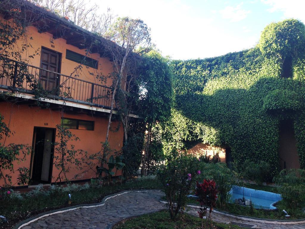 Hotel Posada De Don Rodrigo Panajachel Exteriér fotografie