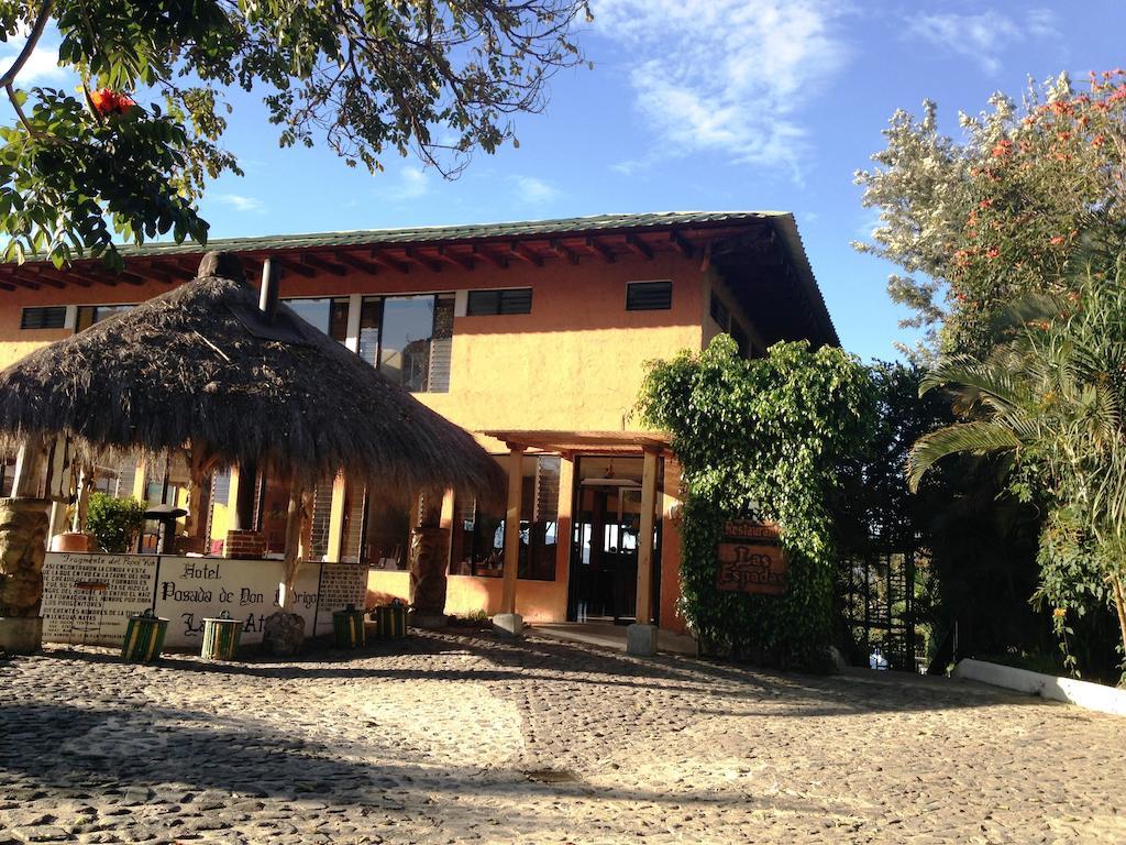 Hotel Posada De Don Rodrigo Panajachel Exteriér fotografie