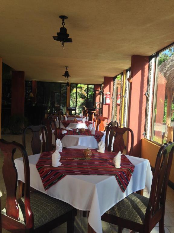 Hotel Posada De Don Rodrigo Panajachel Exteriér fotografie