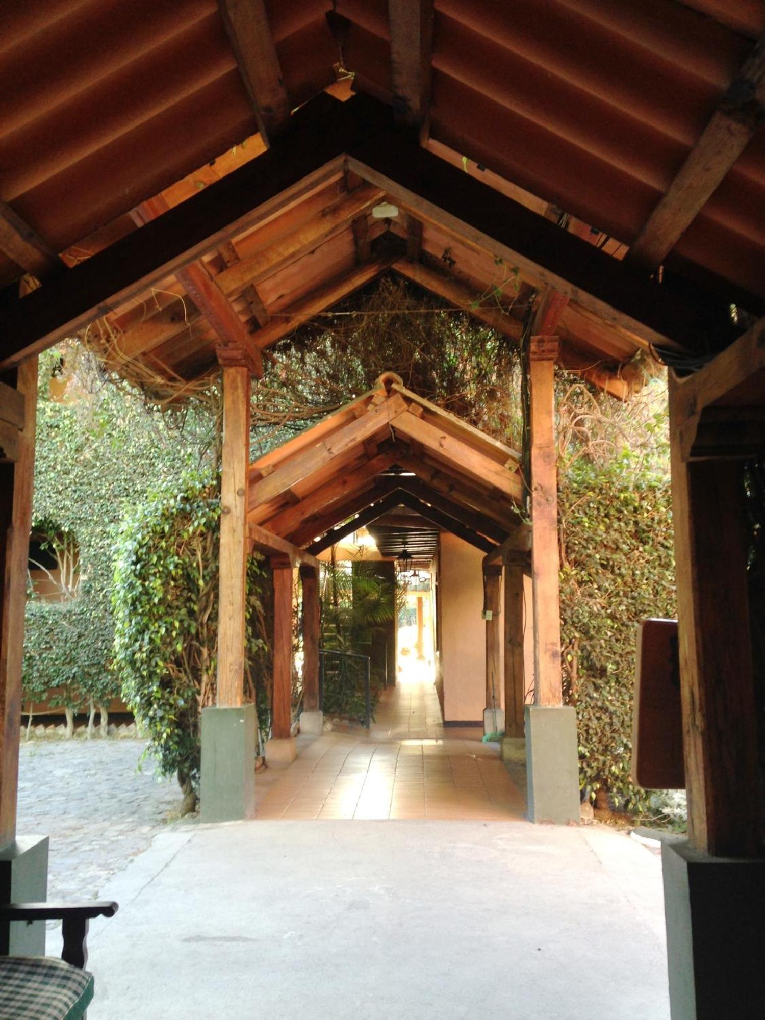 Hotel Posada De Don Rodrigo Panajachel Exteriér fotografie