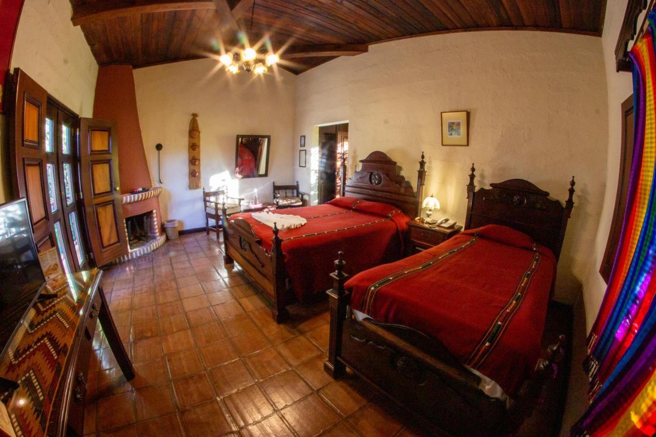 Hotel Posada De Don Rodrigo Panajachel Exteriér fotografie